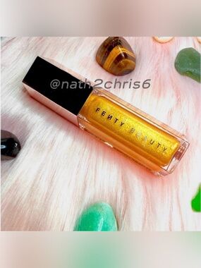 FENTY BEAUTY Gloss Bomb Universal Lip Luminizer -  TROPHY WIFE New from set 9mL.